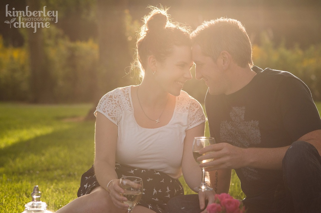 Invercargill Portraits, Pre Wedding Shoot, Happy Couple, Sun glow photography